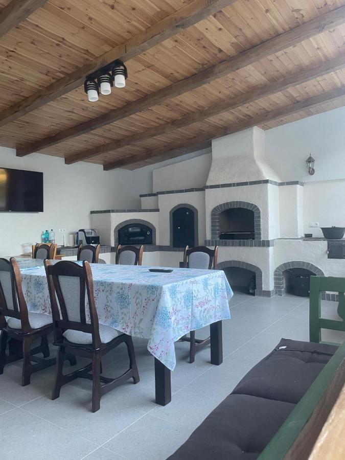 Casa De Langa Padure Hotell Sighetu Marmaţiei Eksteriør bilde
