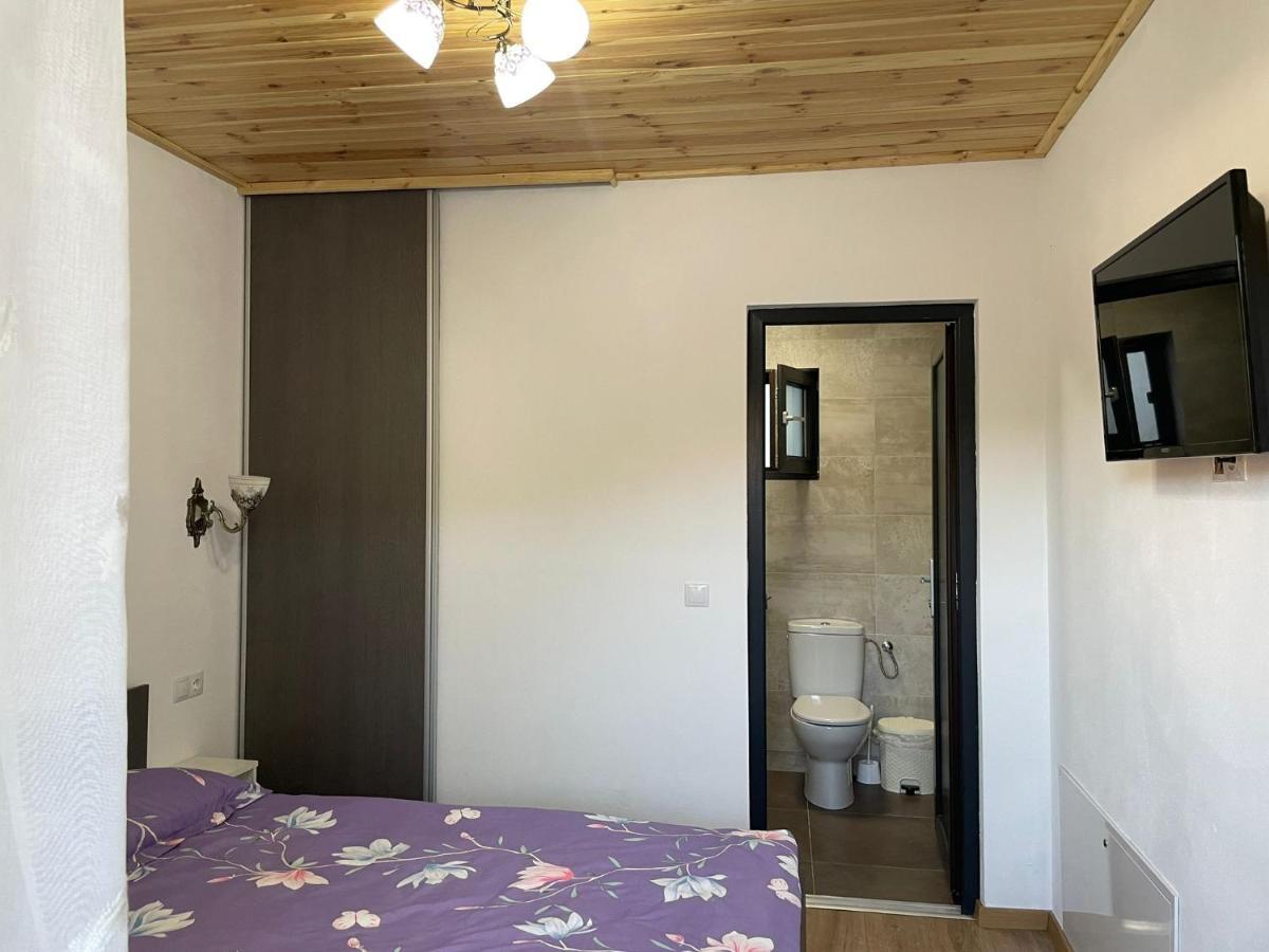 Casa De Langa Padure Hotell Sighetu Marmaţiei Eksteriør bilde